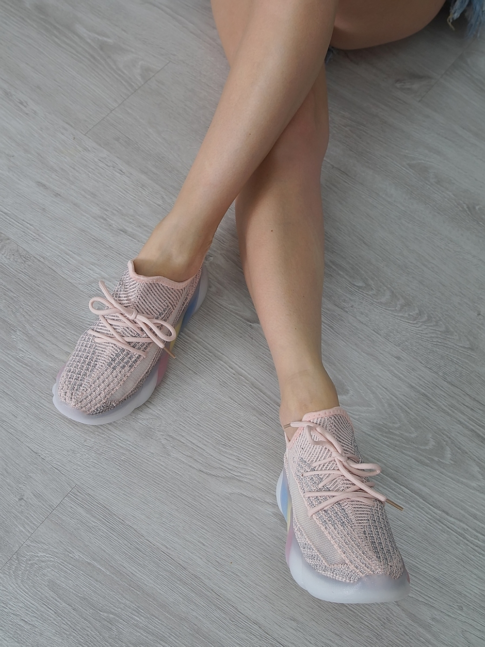 Кроссовки женские летние