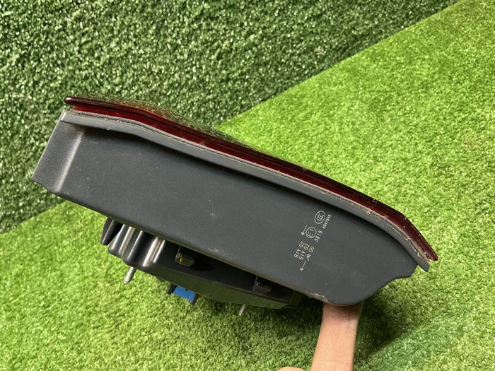 Фонарь левый внутренний BMW X6 F16 X6M F86 (14-20)