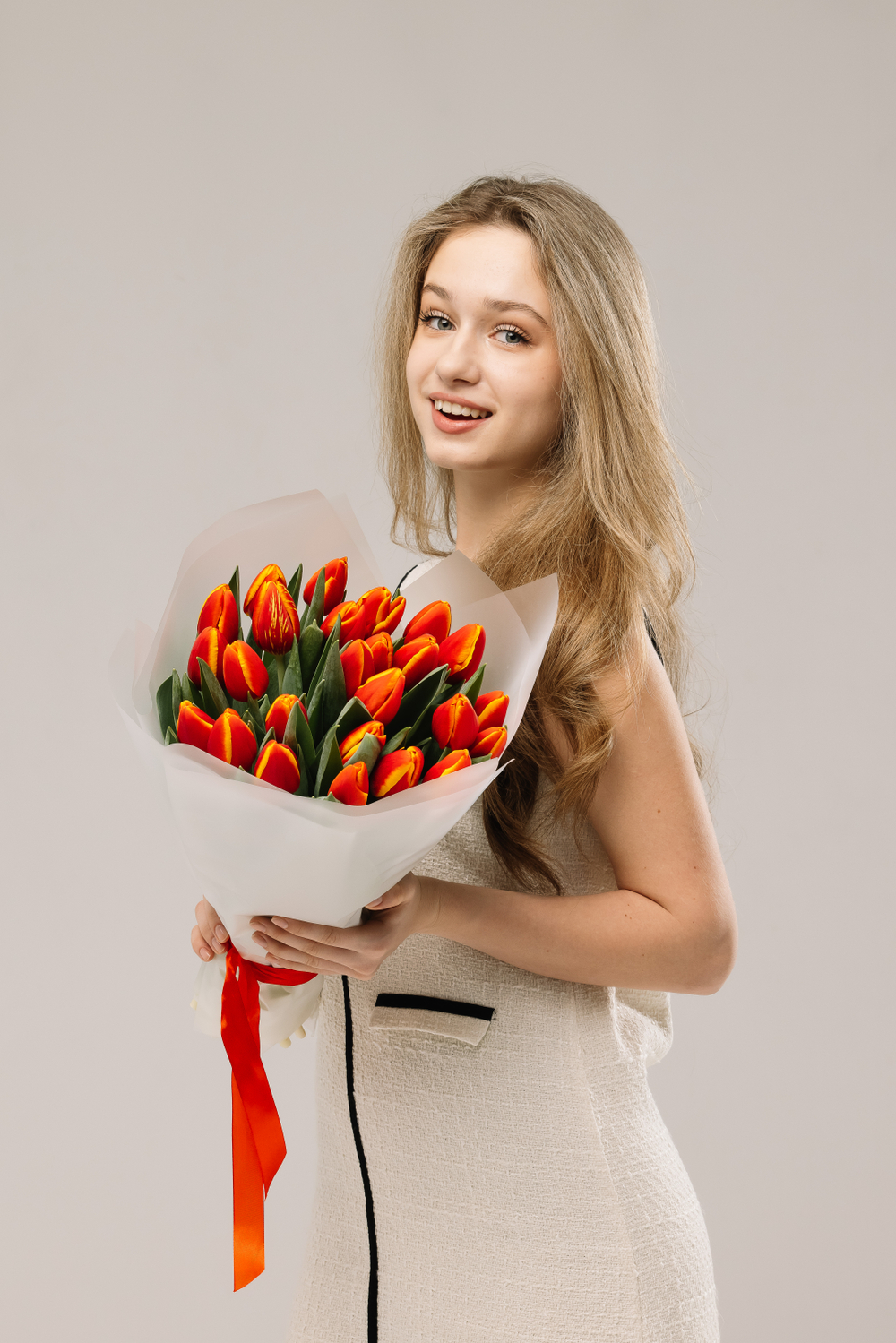 Моно-букет огненных тюльпанов