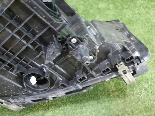 Битая Фара левая BMW 5er G30 (2017-2020) LED