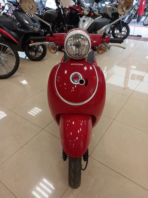 Скутер Honda Giorno