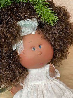 Кукла Nines виниловая 30см MIA в пакете (3401M2)