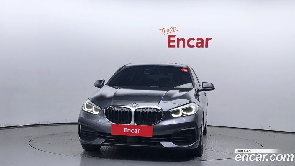 BMW 1 Series (F40) 118d Joy (04.2021)