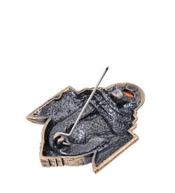 AM- 714 Брошь «Лягушка в окошке» (латунь, янтарь)