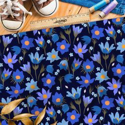 Ткань блэкаут плотные синие ромашки на чёрном фоне