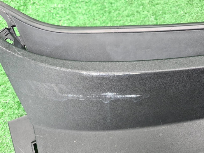 Жабо Geely Coolray (2019-2024)