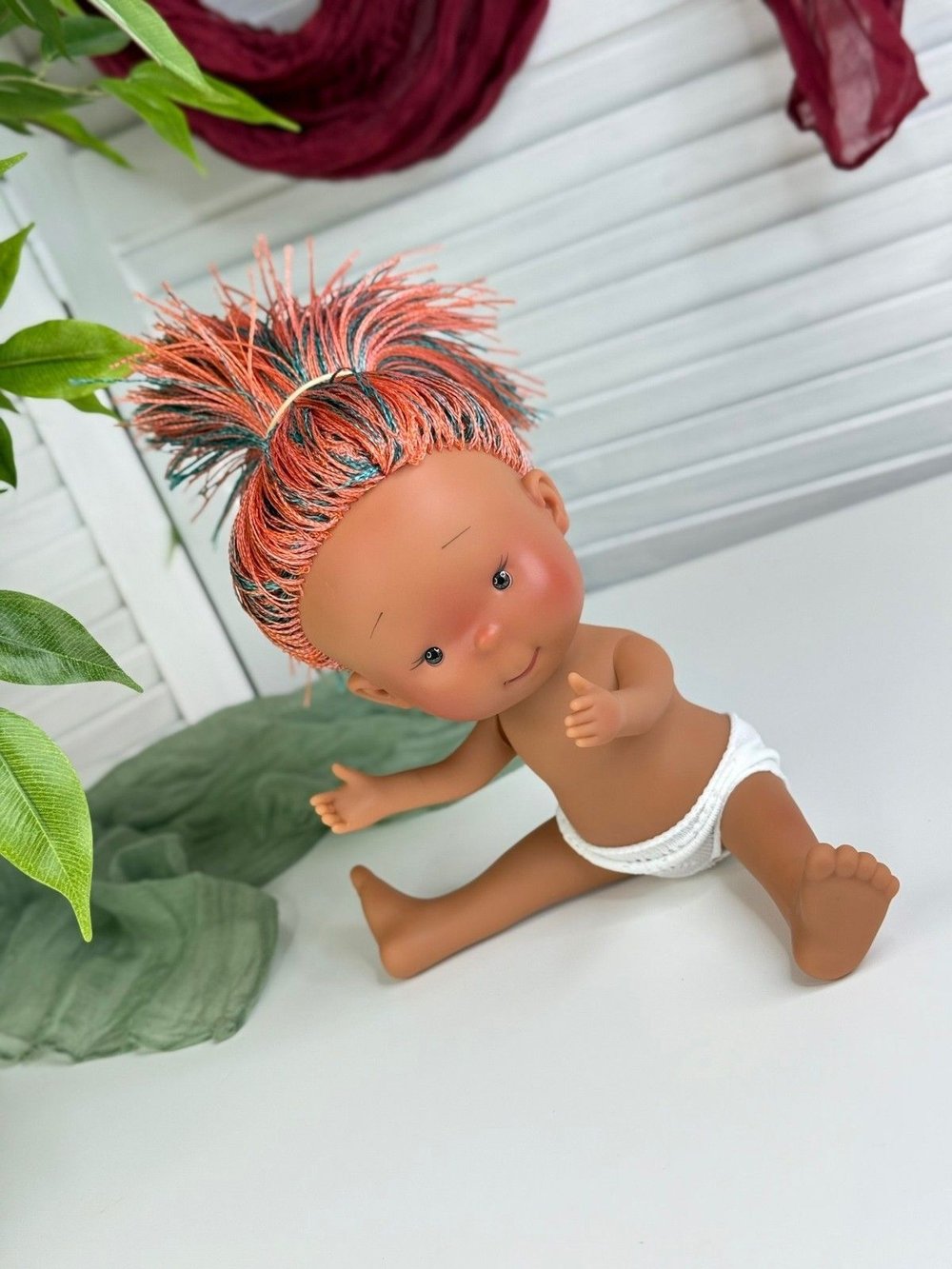 Кукла Nines виниловая 30см PIPPA LATINA без одежды (2899WL6)