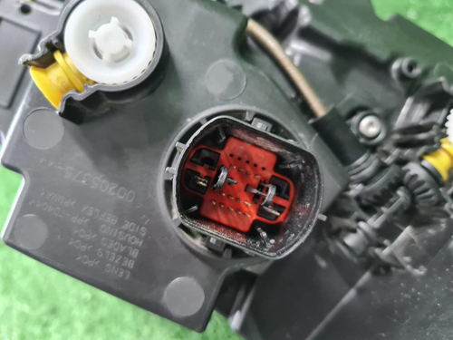 Битая Фара левая Jaguar I-PACE (2018-н.в.) LED