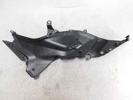 Пластик боковой левый Honda NC700X RC63 83701-MGS-D300,