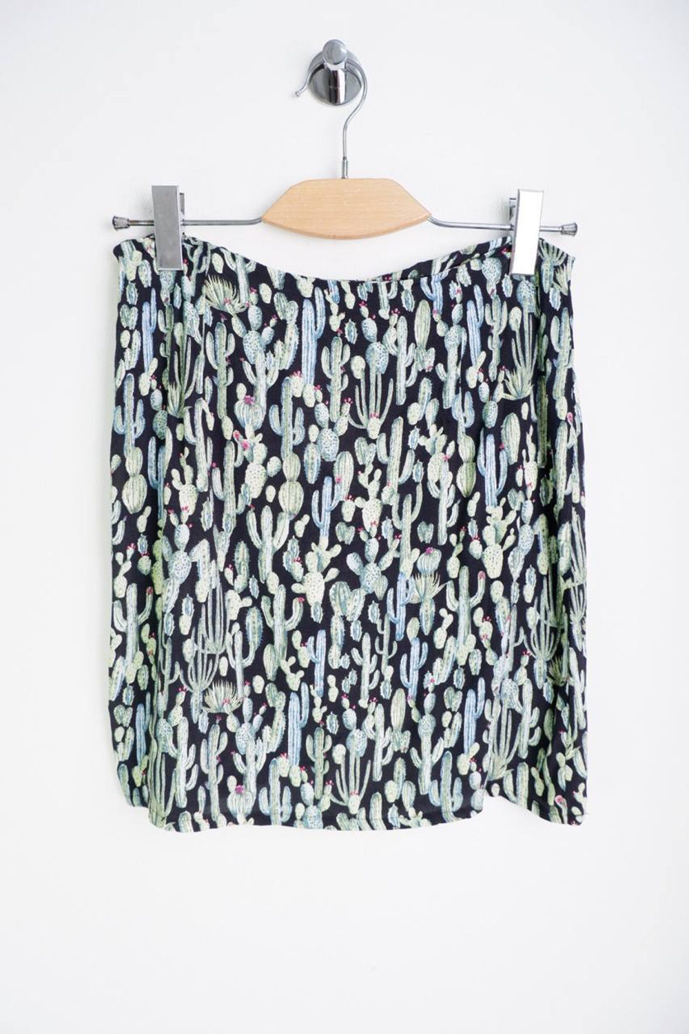 Юбка Mango модная, маркировка М, визуально на 46 размер