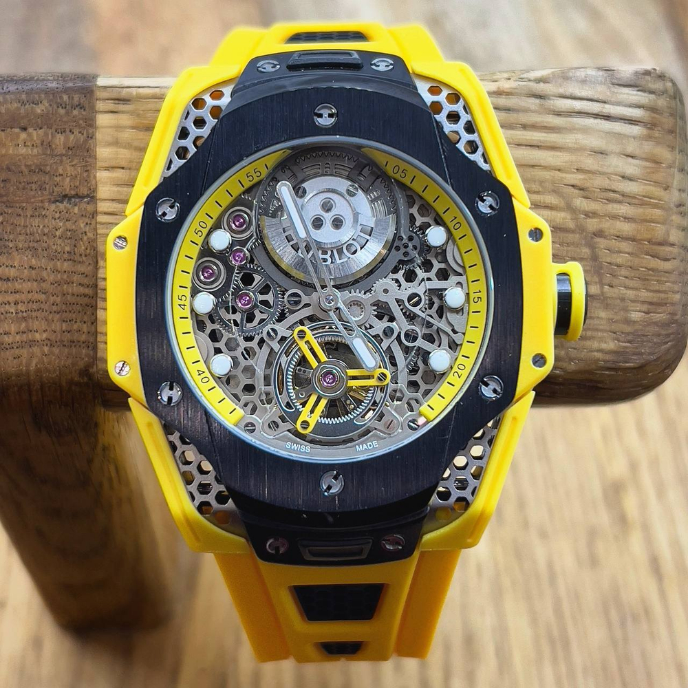 Часы Hublot