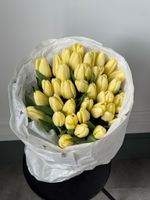 Букет из 35 лимонного тюльпана- M