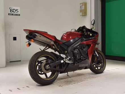 Yamaha YZF-R1 2004