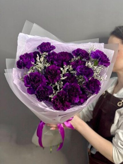 Букет из 19 фиолетовых диантусов