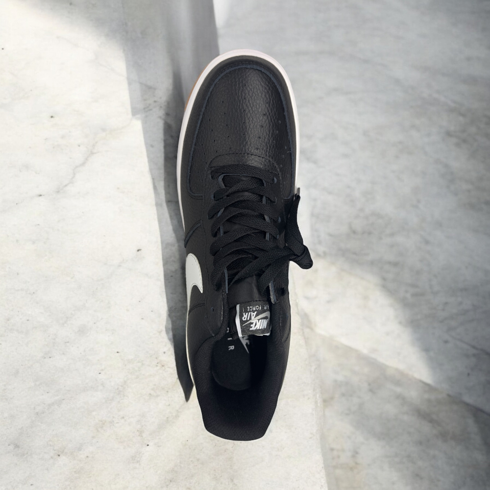 Nike Air Force 1 Low • Black White