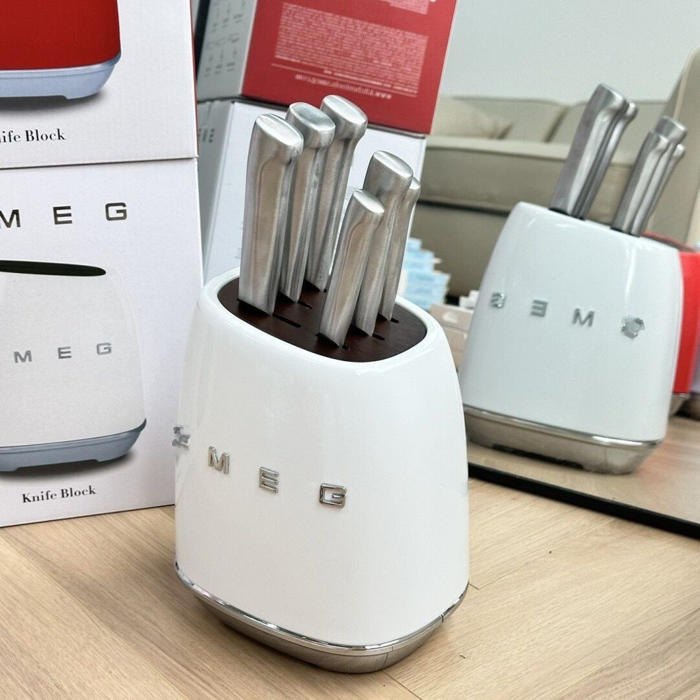 Набор ножей SMEG