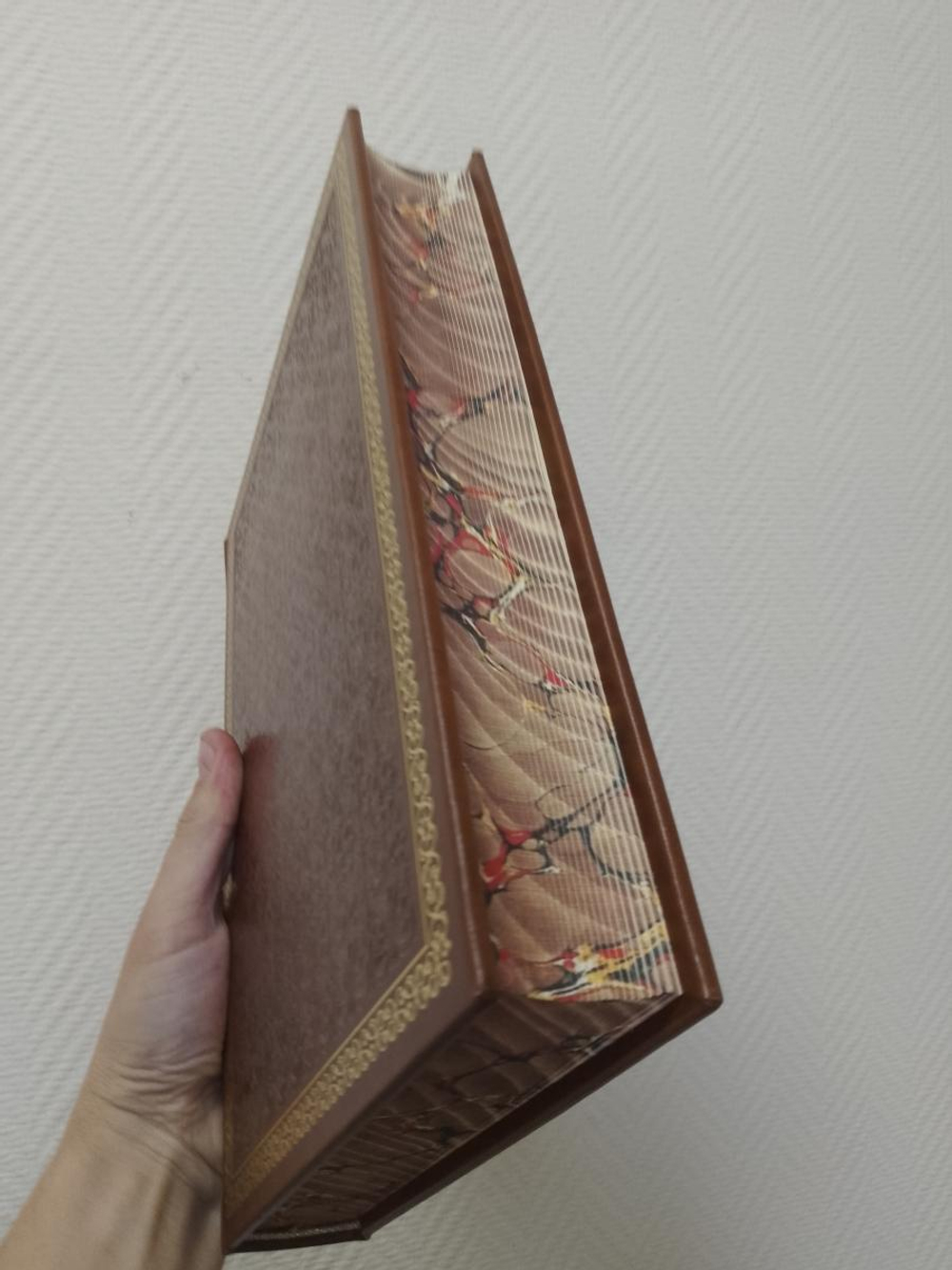 "Историческiй очеркъ развитiя железныхъ дорог въ Россiи" Книга подарочная