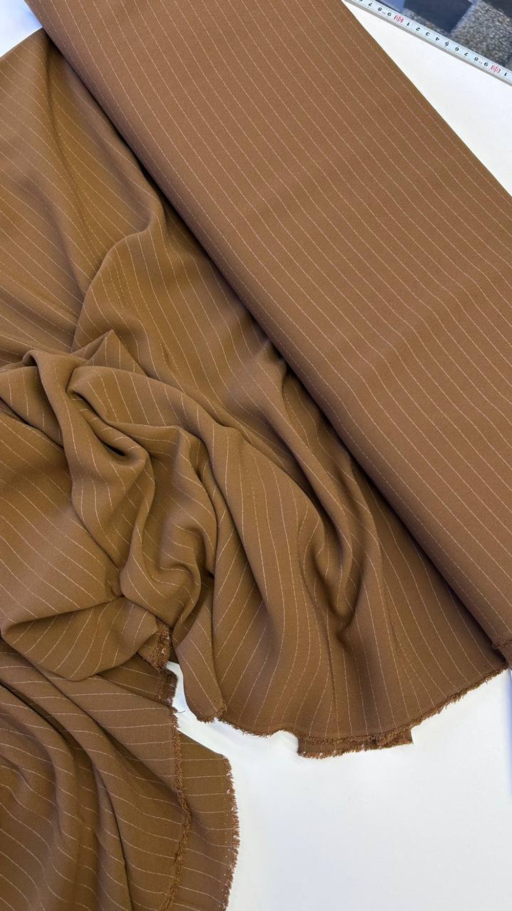 Шелк креп Loro Piana коричневый в тонкую полоску