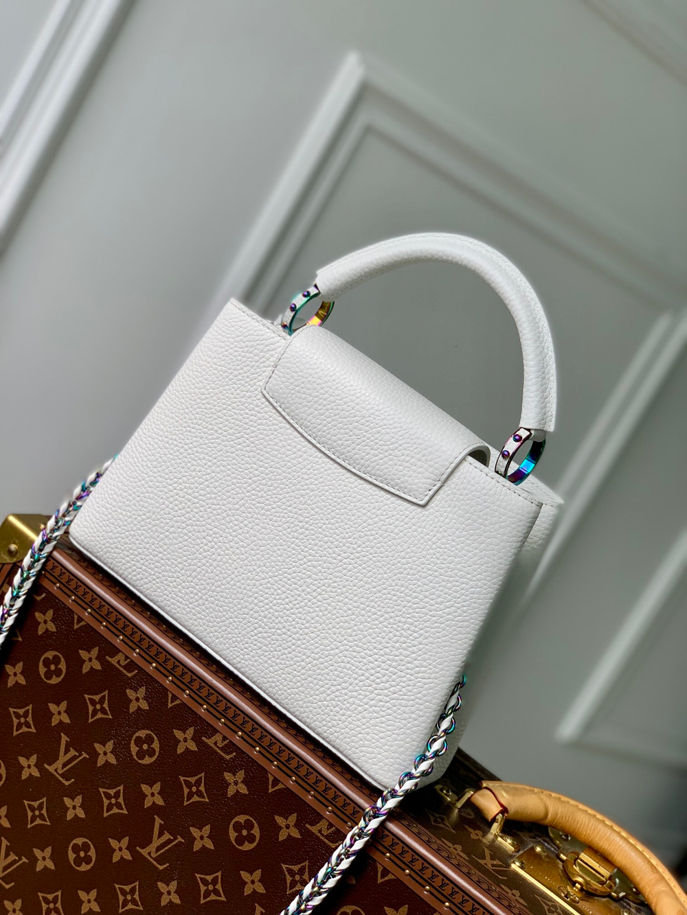 Louis Vuitton Capucines BB