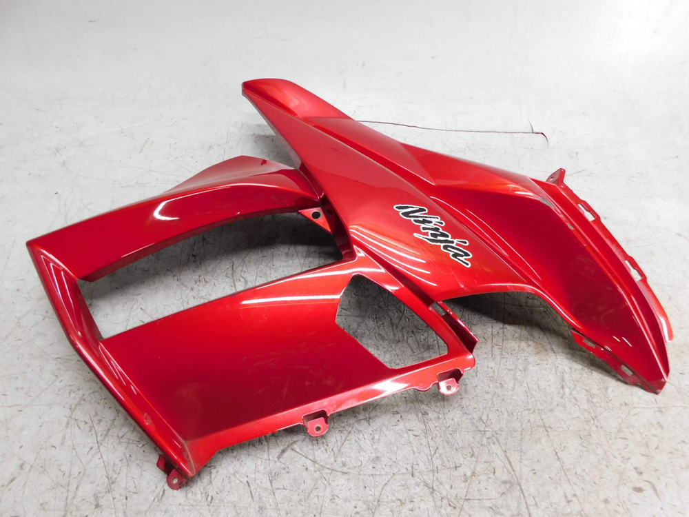 пластик боковой правый Kawasaki Ninja 1000 2011