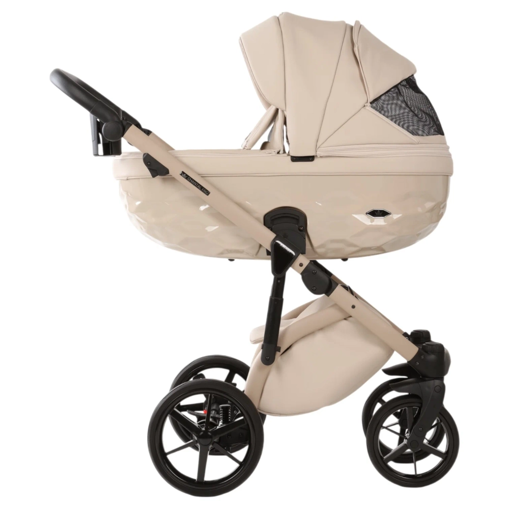 Коляска 3 в 1 Adamex Chantal Pro Natura