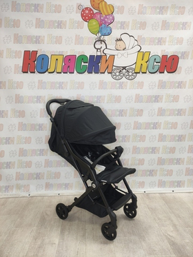 Коляска прогулочная Happy Baby Umma True Black