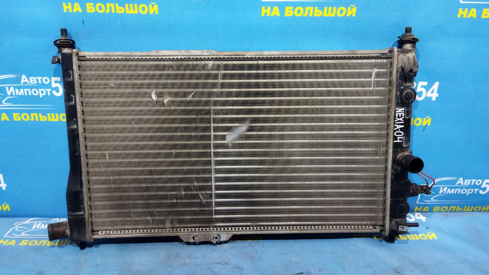 Радиатор двигателя DAEWOO NEXIA 2001