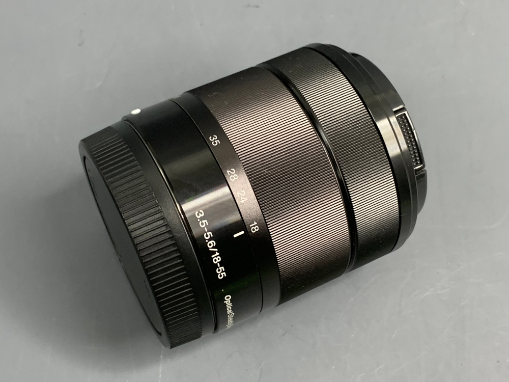 Sony E 18-55mm 3.5-5.6 OSS