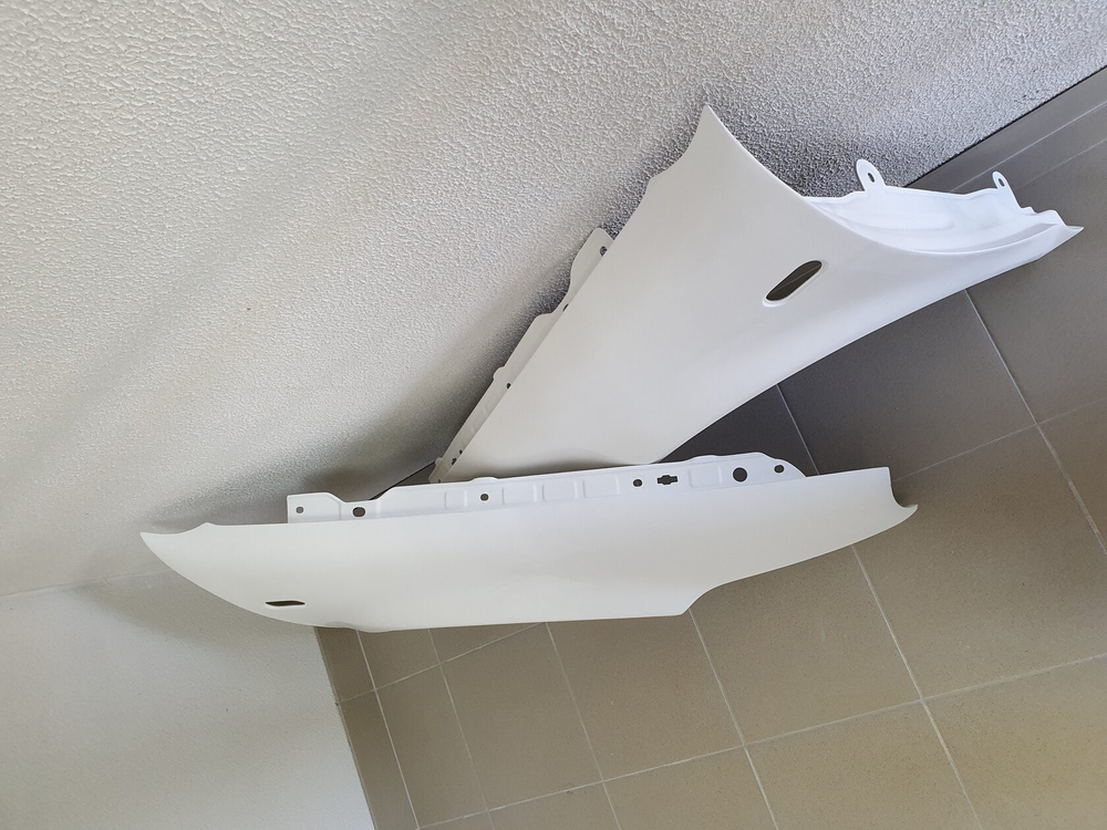 Пepедние плаcтикoвыe крылья для Vоlkswаgеn Golf 4