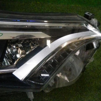Фара правая Toyota RAV4 4 CA40 (2015-2019) LED