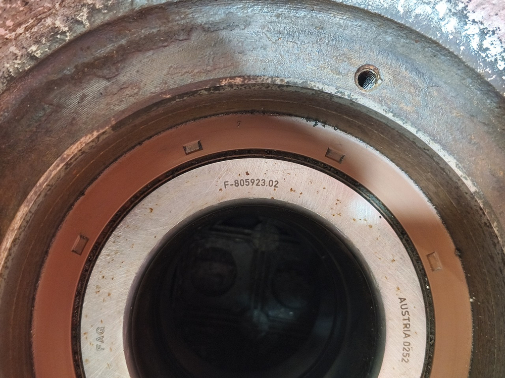 Ступица передняя 2020г