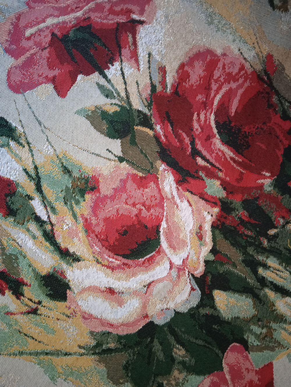 Гобеленовая скатерть Акварельные розы D 160 см