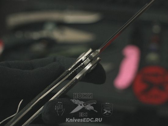 Складной нож REPTILIAN НКВД-03-2 c клинком из стали D2, рукоять микарта