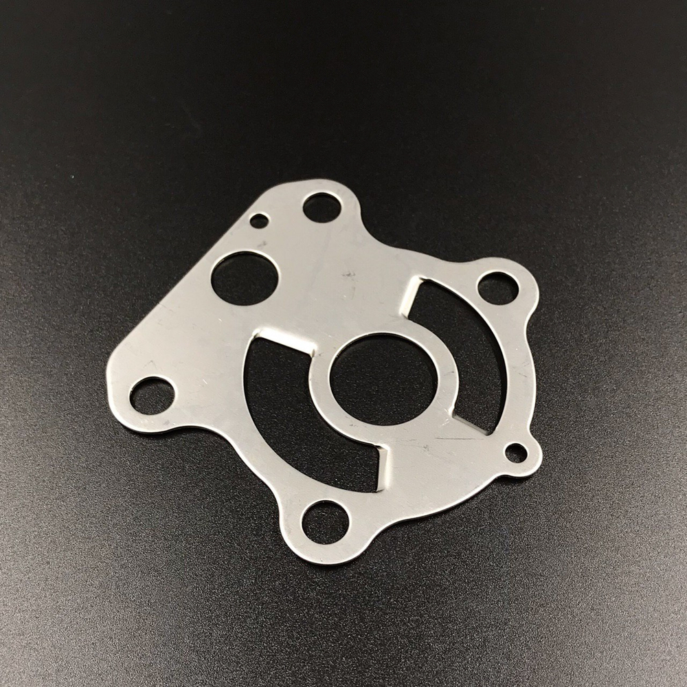 Пластина помпы охлаждения Yamaha 75-90 (Yamaha) (RAC)