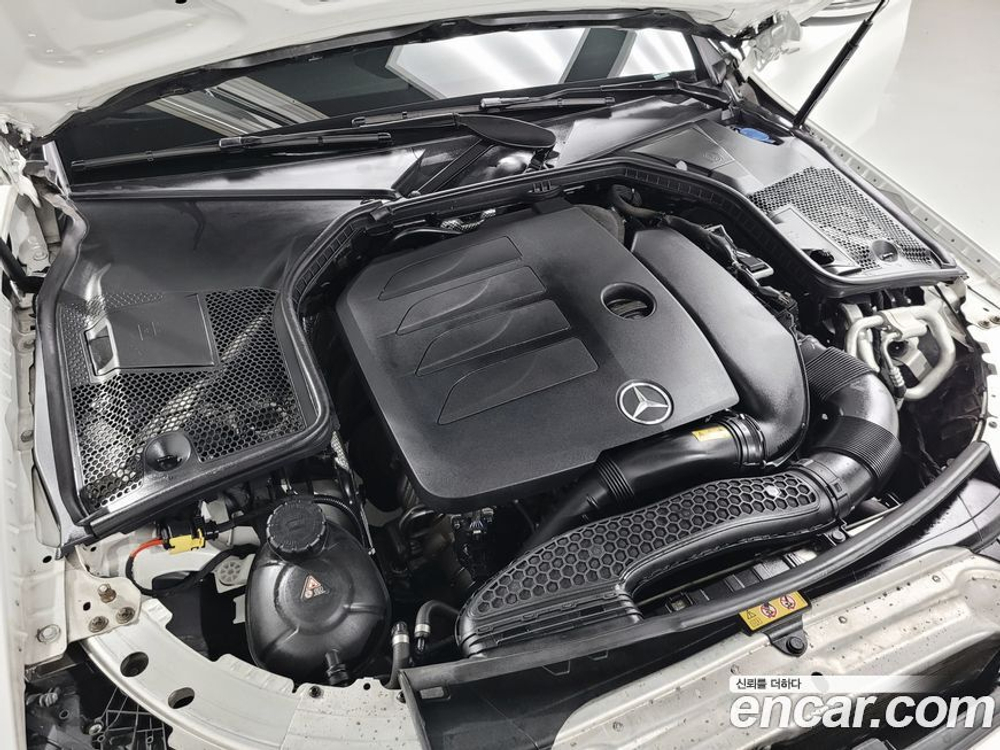 Mercedes-Benz C-Class W205 C200 (11.2019)
