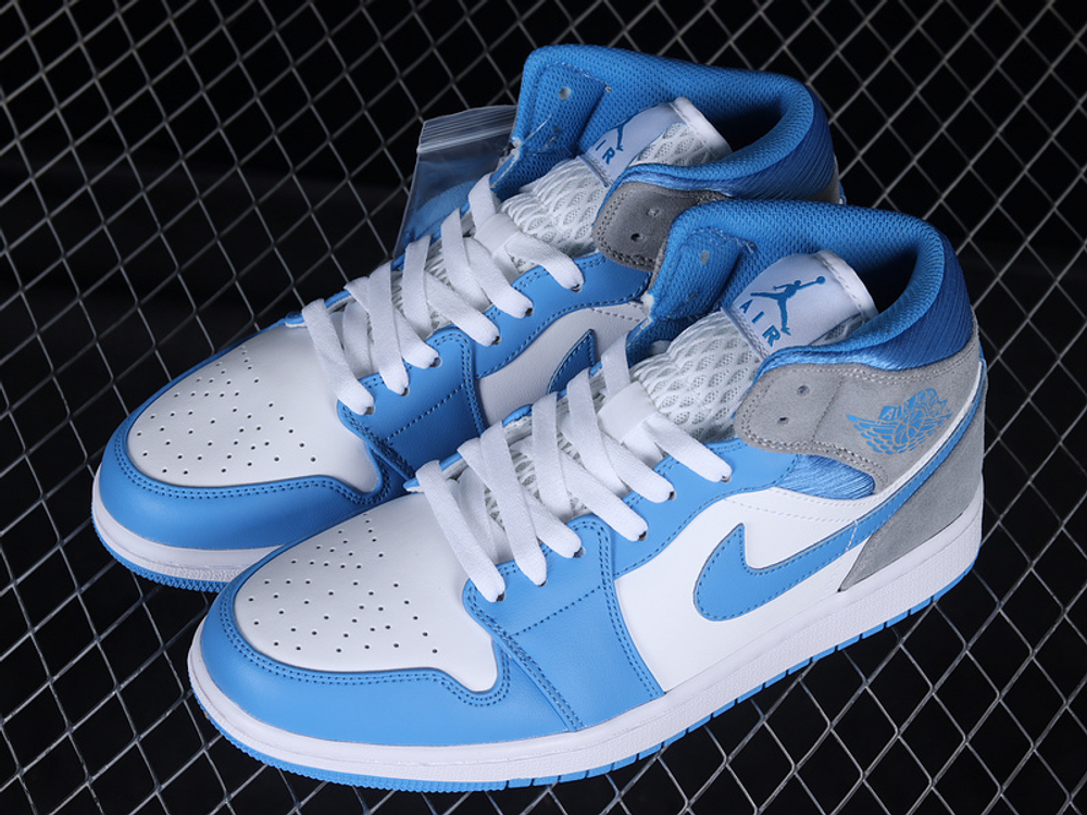 Jordan 1 Mid University Blue Grey