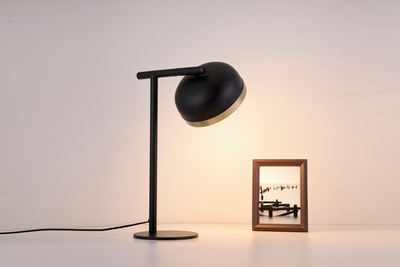 лампа настольная Molly