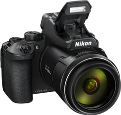 Суперзум фотоаппарат Nikon Coolpix P950, черный
