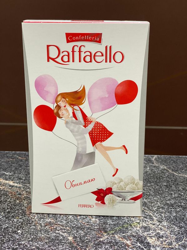 Конфеты Raffaello
