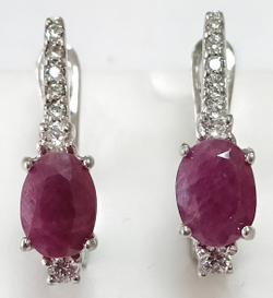 Ювелирные серьги из серебра,вставка рубин,фианиты