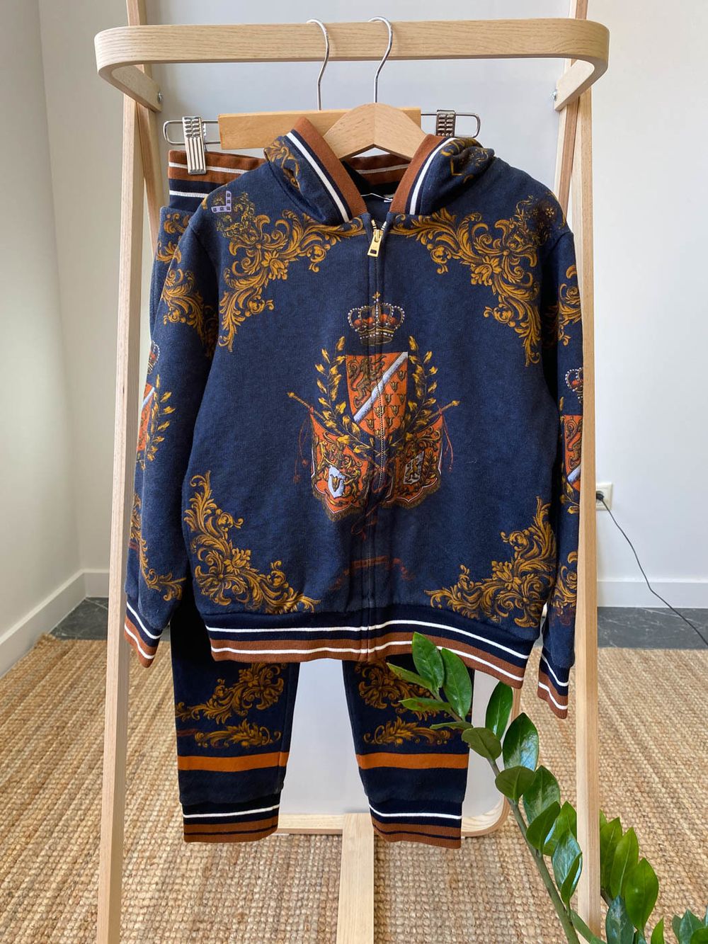 Костюм Dolce&Gabbana