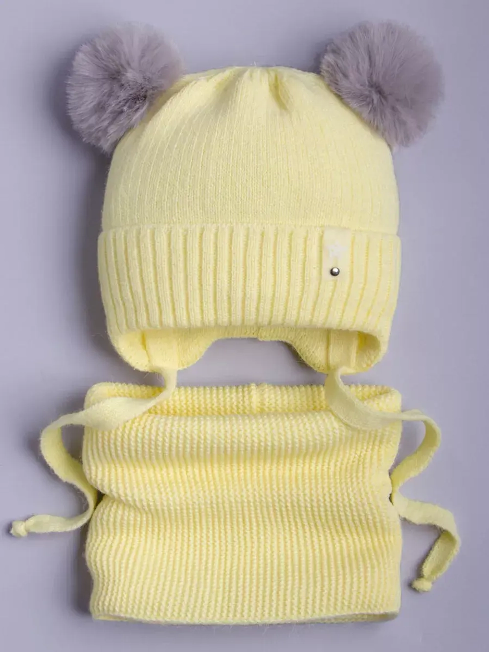 Шапка детская зимняя вязаная и снуд