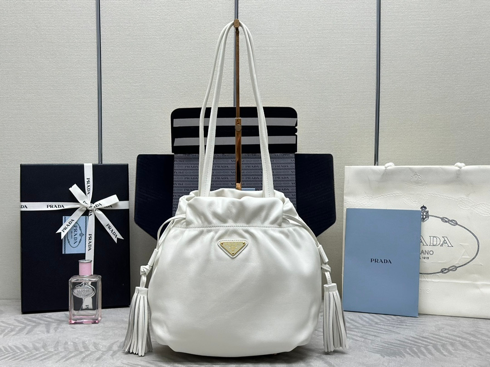 Prada Bag 25 cm