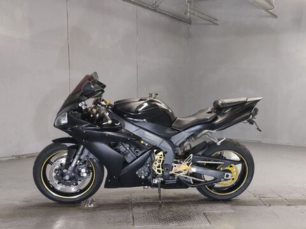 Yamaha YZF-R1 , 2005
