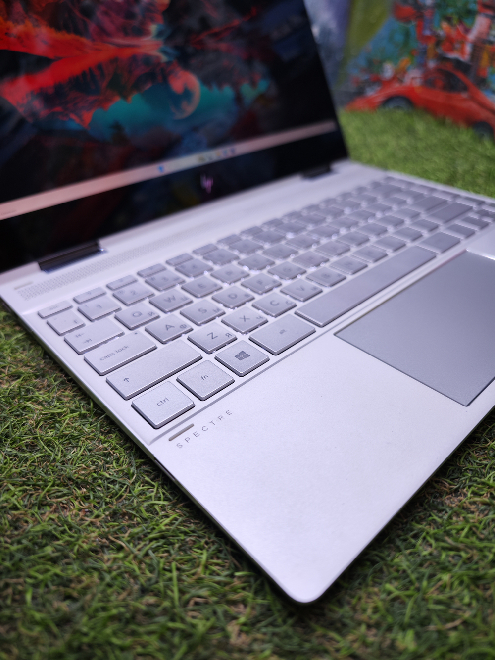 HP Spectre x360 i7-8/16Gb/1Tb/4K/IPS/13-ae003ur