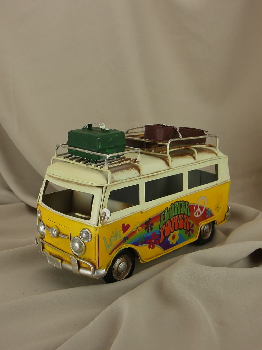 R&D Ретро-автобус Фольксваген Т1, 'Flower Power'