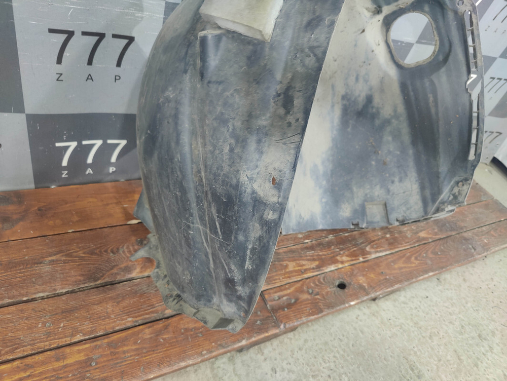 Подкрылок передний правый Skoda Kodiaq 16-нв Б/У Оригинал 565809958