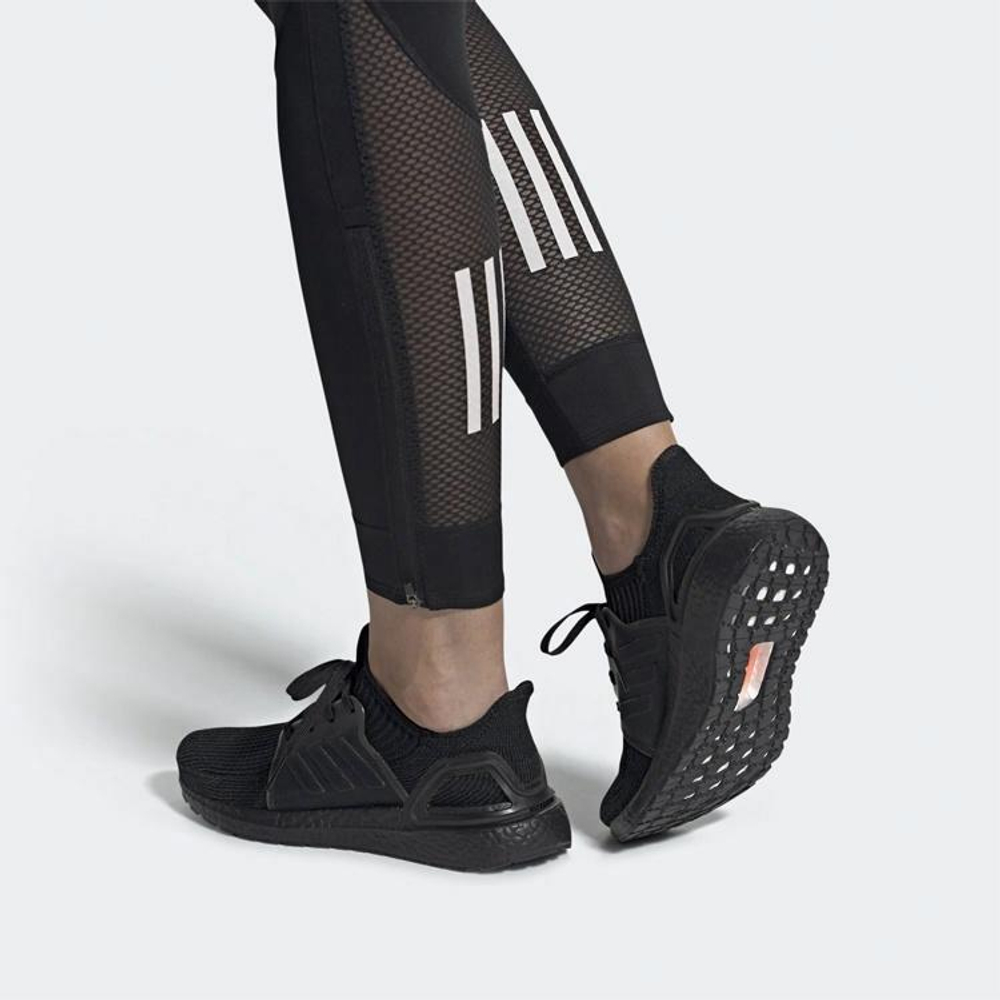 Кроссовки Adidas Ultraboost 19 (Женская размерная сетка)