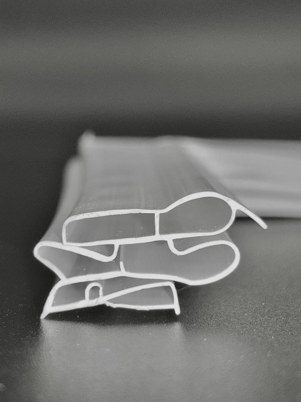 Уплотнитель для холодильника Electrolux ER 9007 В м.к. 580*575 мм (022/012 АНАЛОГ)