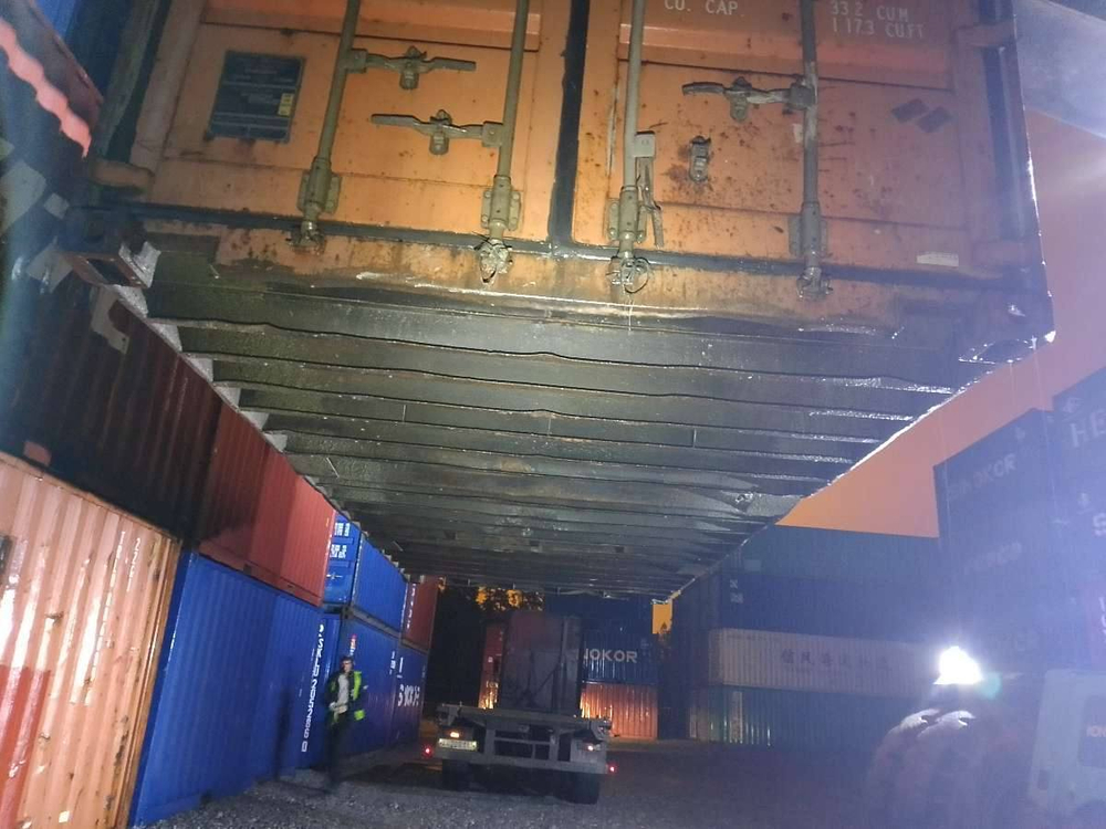 Контейнер 20 футов № CAXU6738968